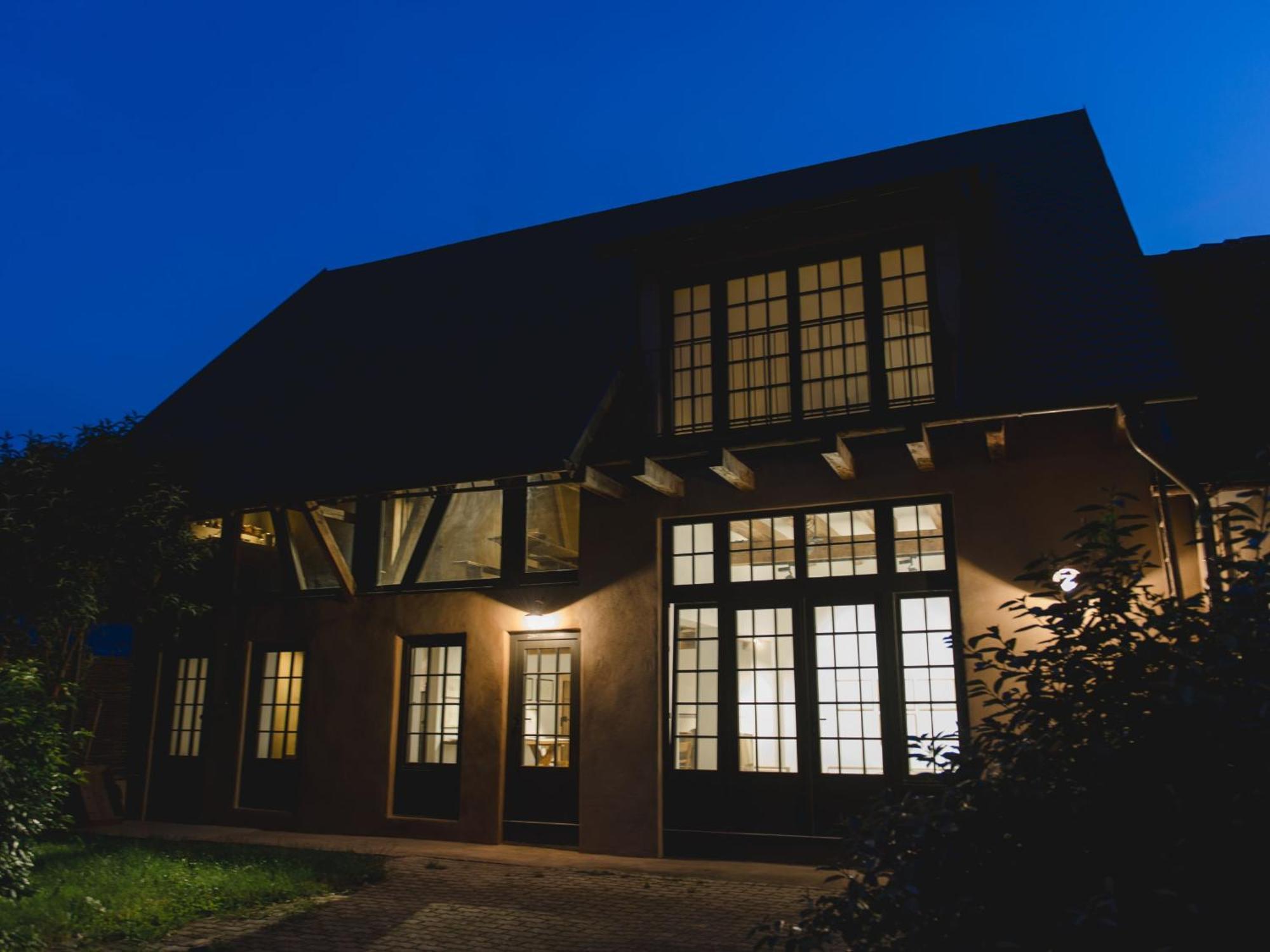 Apartamento Loft Im Kuenstlerhaus Riegel Exterior foto